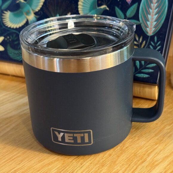 YETI Rambler Stainless Steel Mug with MagSlider Lid, Vacuum Insulated, Navy - Picture 1 of 14